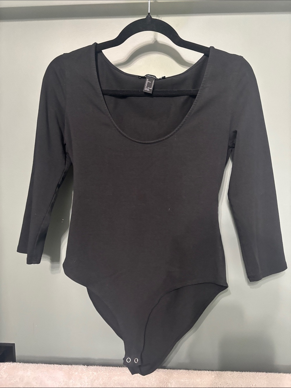 Forever 21 Black Scoop Neck Long Sleeve Bodysuit